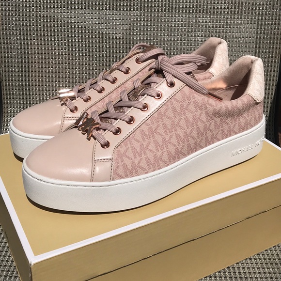 michael kors heels pink